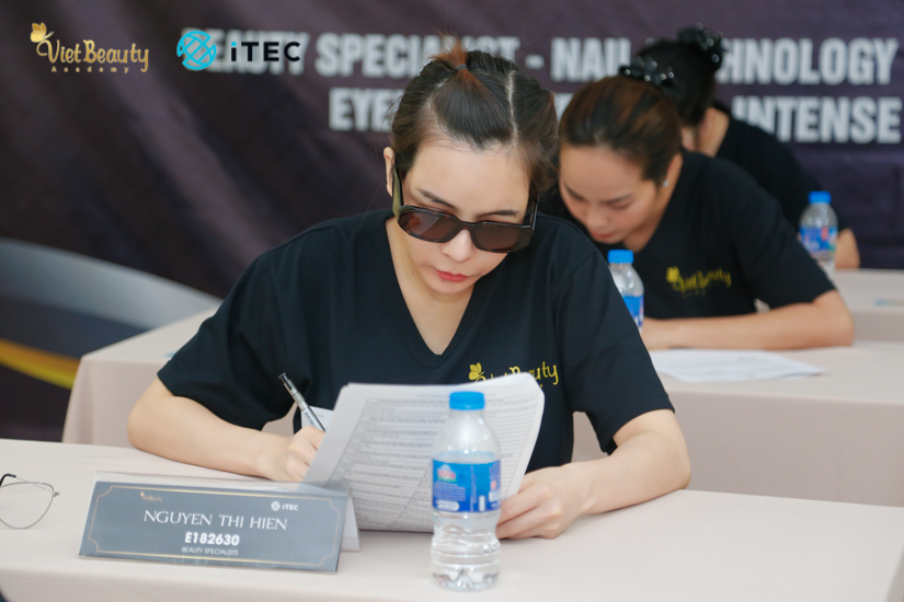 VietBeauty Academy - nơi đào tạo và cung cấp bằng iTEC chất lượng và uy tín nhất  VietBeauty Academy - nơi đào tạo và cung cấp bằng iTEC chất lượng và uy tín nhất