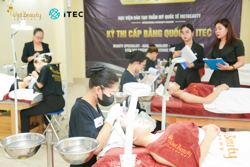 VietBeauty Academy - nơi đào tạo và cung cấp bằng iTEC chất lượng và uy tín nhất  VietBeauty Academy - nơi đào tạo và cung cấp bằng iTEC chất lượng và uy tín nhất