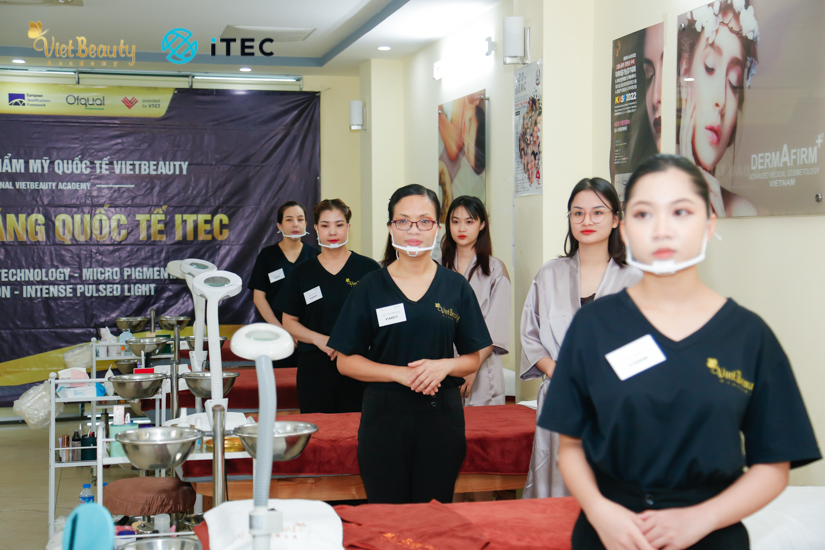 VietBeauty Academy - nơi đào tạo và cung cấp bằng iTEC chất lượng và uy tín nhất  VietBeauty Academy - nơi đào tạo và cung cấp bằng iTEC chất lượng và uy tín nhất