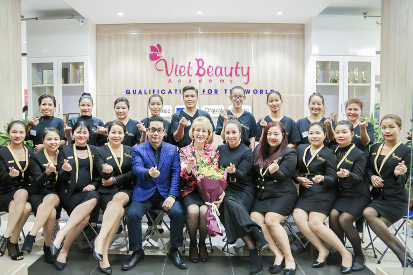 VietBeauty Academy được VTCT Skills iTEC Vương quốc Anh vinh danh là Trung tâm Xuất sắc năm 2026 | VietBeauty Academy