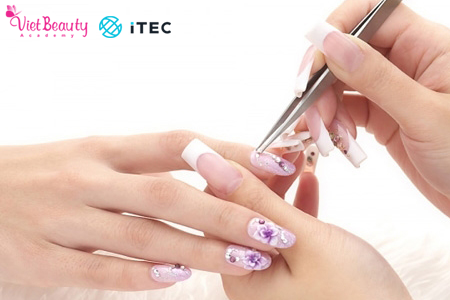 Nail art Nail Technology | ITEC / Vietbeauty Academy