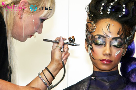 Trang điểm Make Up | ITEC / Vietbeauty Academy